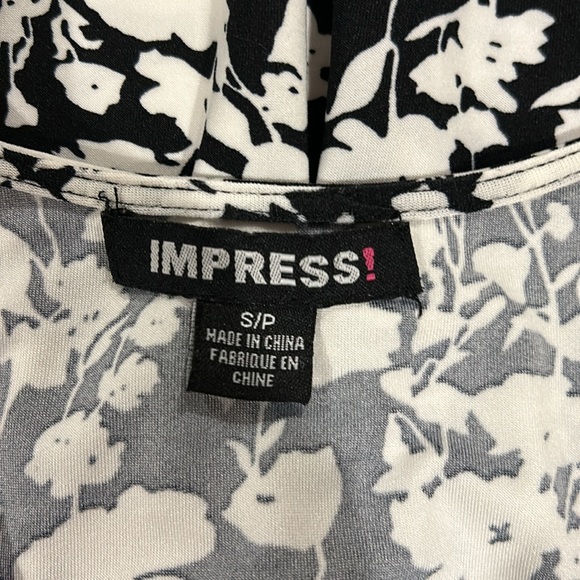 Impress Dress - Picture 6 of 6